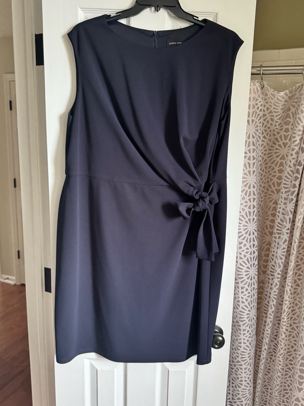 Donna Morgan Navy Sleeveless Tie-Detail Mini Dress